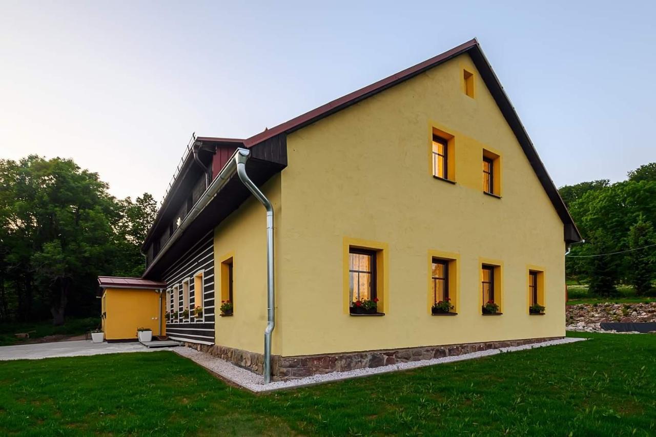 Chalupa Křenov 62 Bernsdorf Exteriér fotografie